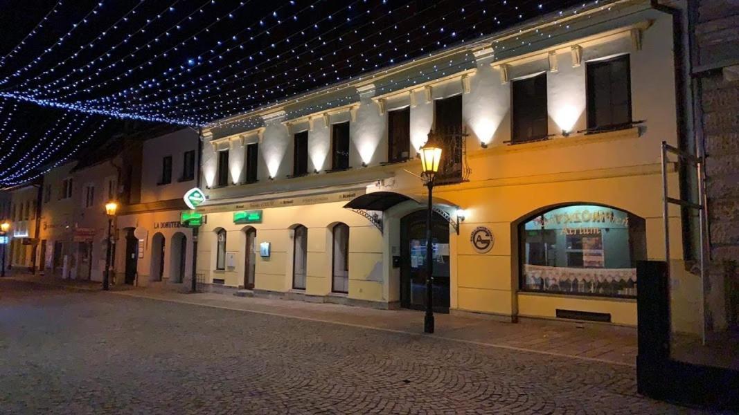 Penzión ÁTRIUM Prešov Esterno foto